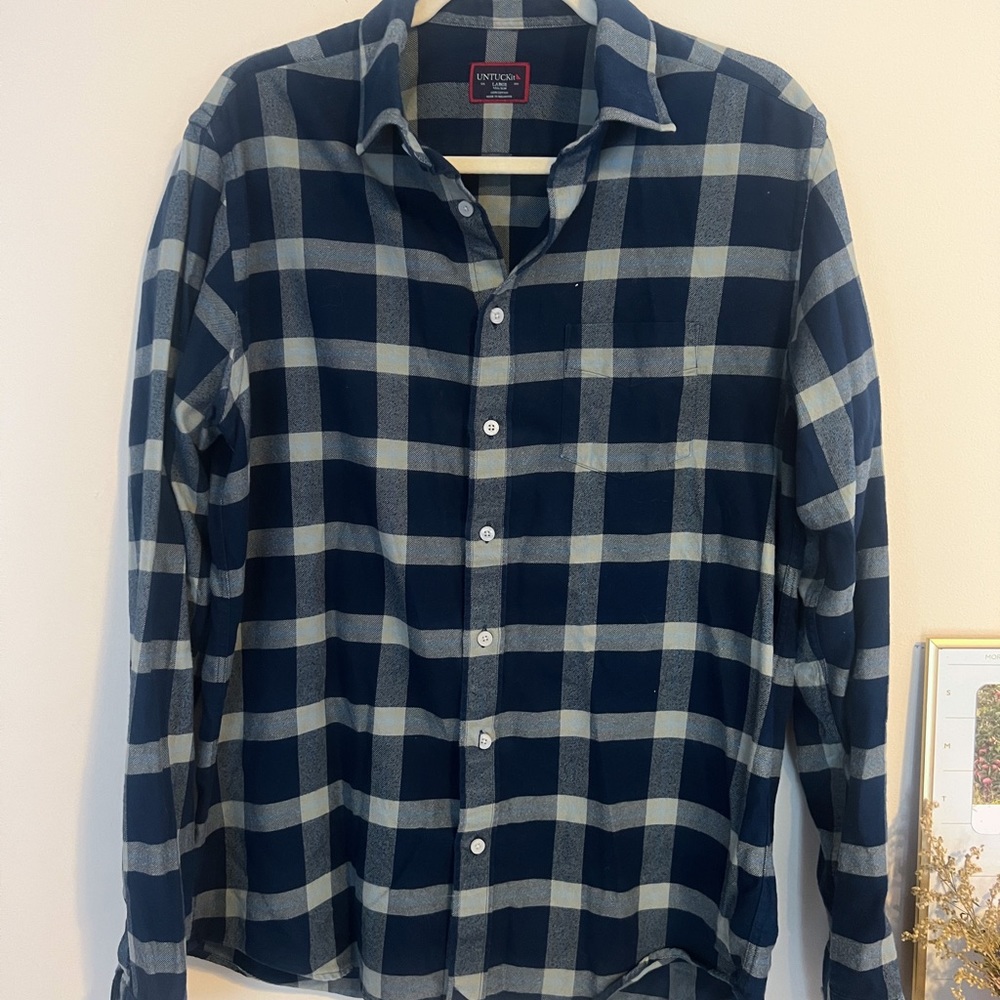 UNTUCKit Flannel